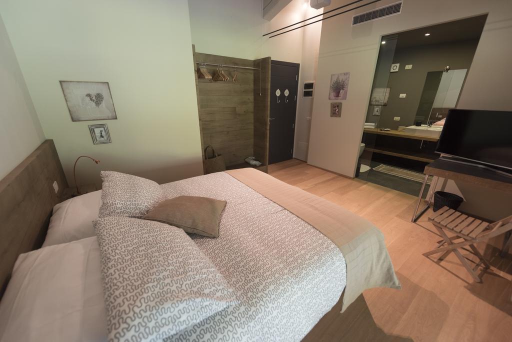 Agriturismo Locanda Del Pesco Collebeato ห้อง รูปภาพ