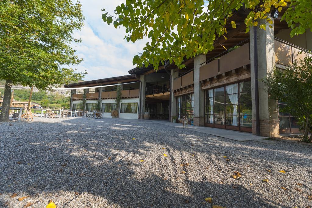 Agriturismo Locanda Del Pesco Collebeato ภายนอก รูปภาพ