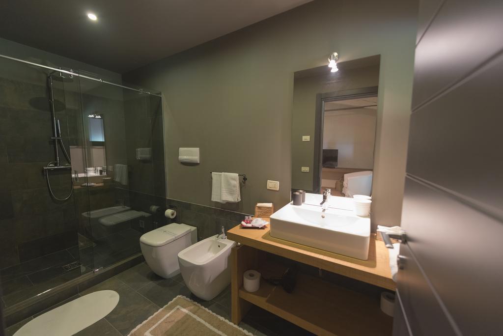 Agriturismo Locanda Del Pesco Collebeato ห้อง รูปภาพ